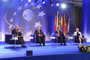 253568_arp20150908.b.1.640