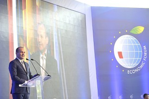 471415_arp20150908.b.7.640