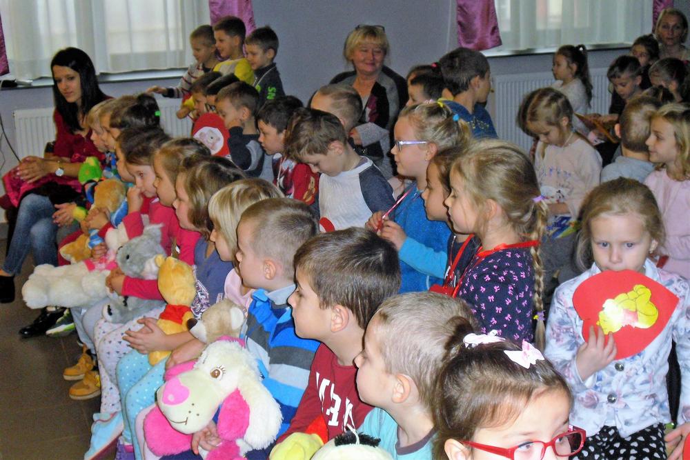 Przedszkole Samorządowe Pluszowego Misia Nowiny Dzień Pluszowego Misia w Barcicach | Starosadeckie.info